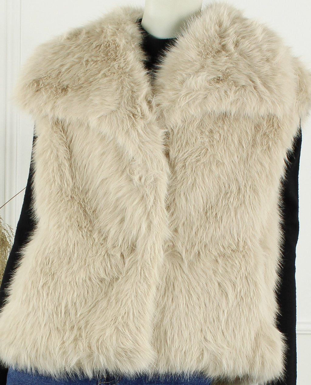 Faux Fur Gilet Olivia – Beige